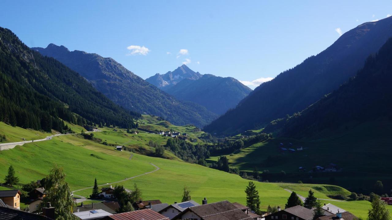 Hotel Vallatscha Curaglia Exterior photo