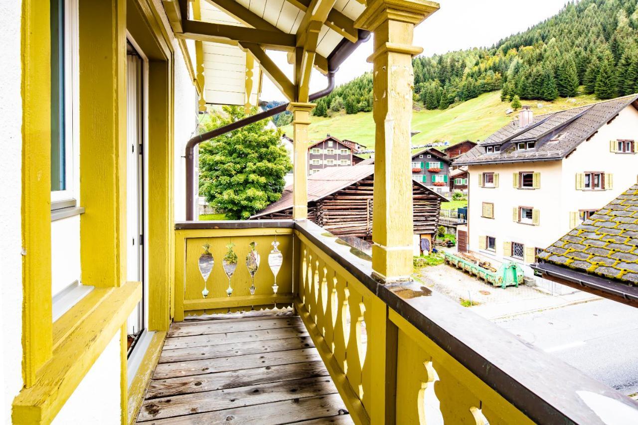 Hotel Vallatscha Curaglia Exterior photo